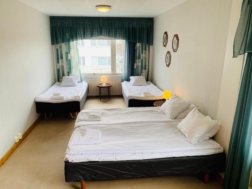 Hotelli Uninen Kotka Bagian luar foto