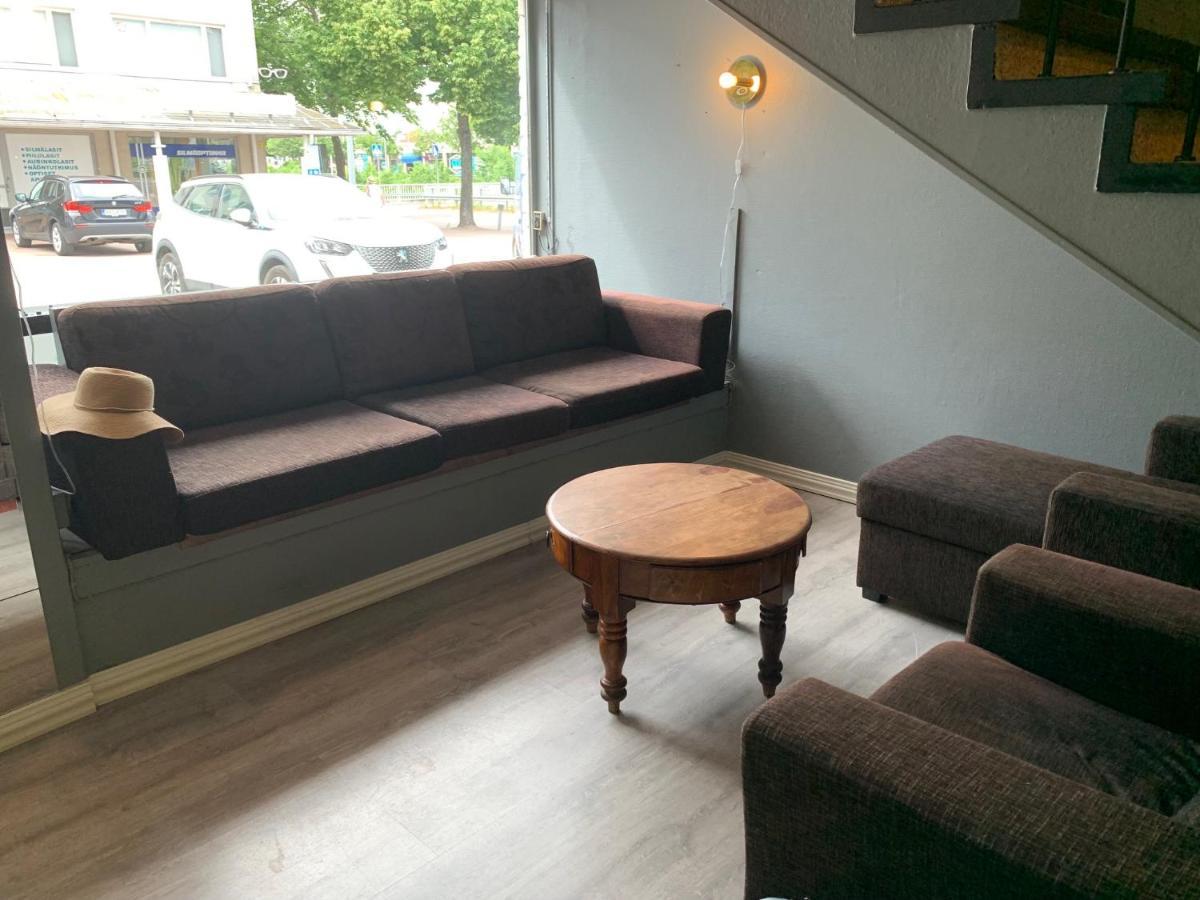 Hotelli Uninen Kotka Bagian luar foto