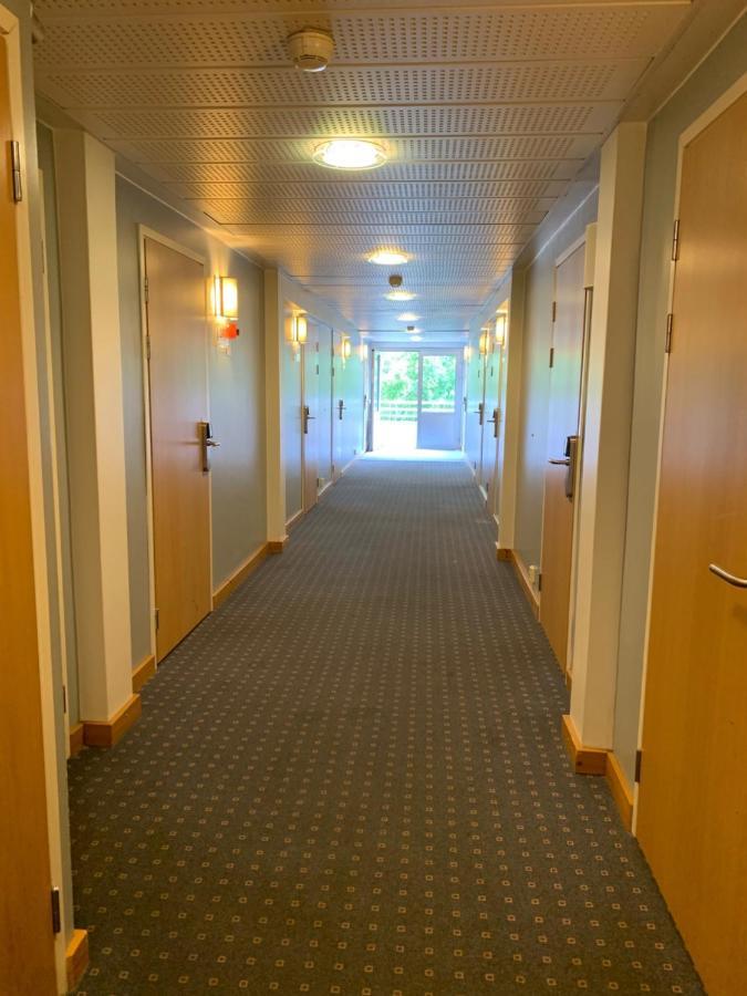 Hotelli Uninen Kotka Bagian luar foto