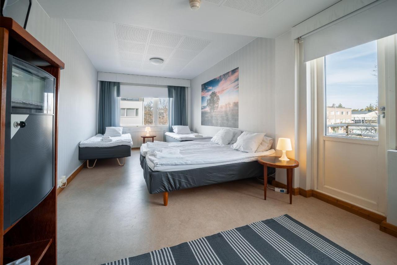 Hotelli Uninen Kotka Bagian luar foto
